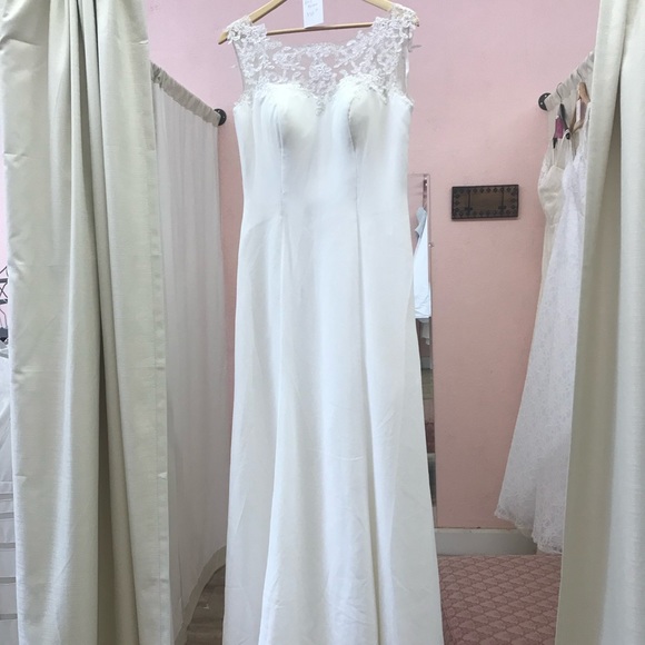 Hilary Morgan Wedding Dress, Style 20803 - Picture 2 of 6